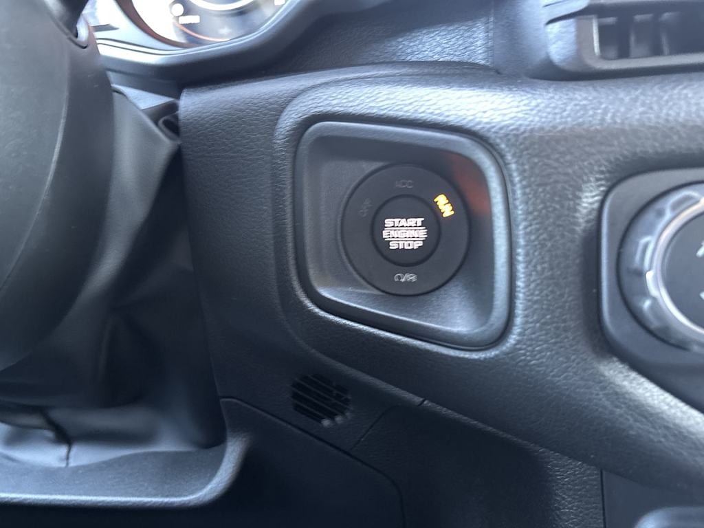 Thumbnail: 2026 Jeep Gladiator - 19