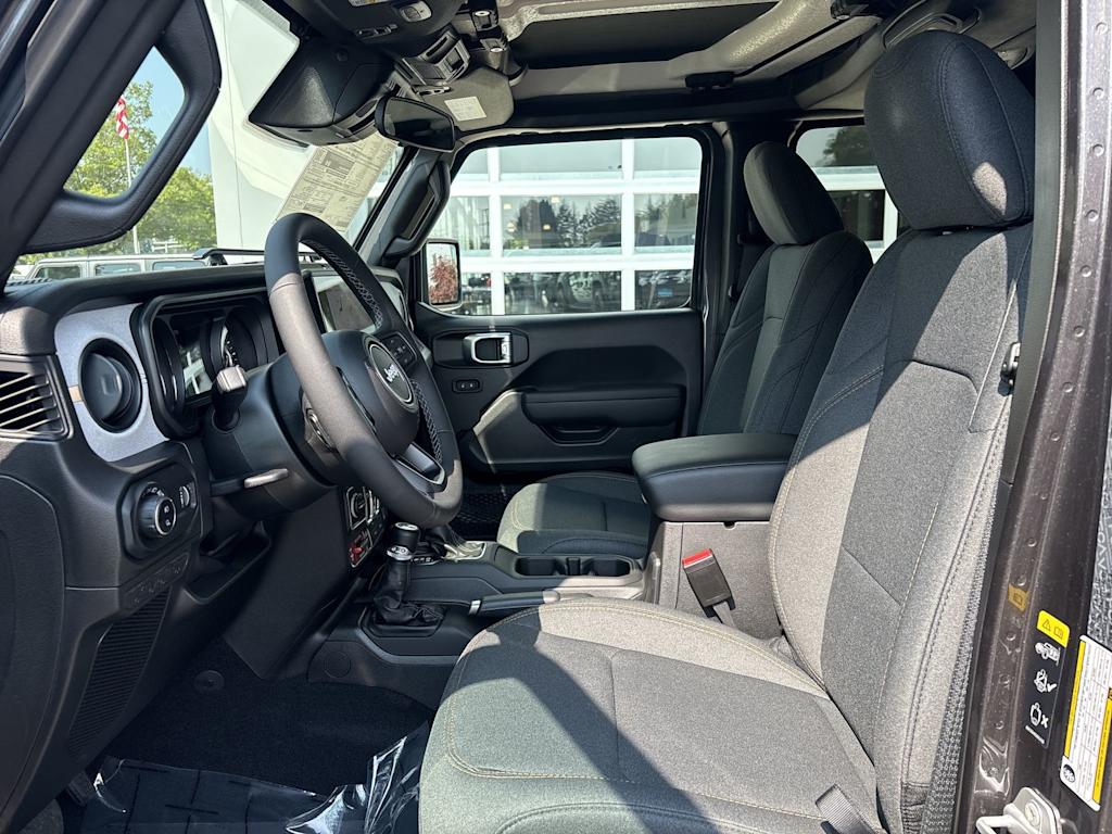 Thumbnail: 2026 Jeep Gladiator - 5
