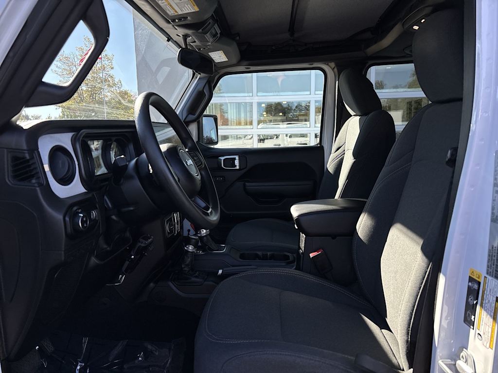 Thumbnail: 2025 Jeep Gladiator - 5