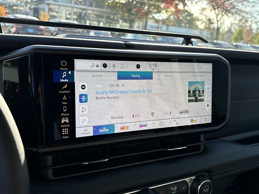 Thumbnail: 2025 Jeep Gladiator - 18