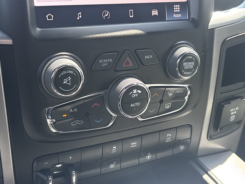 Thumbnail: 2022 RAM 1500 - 25