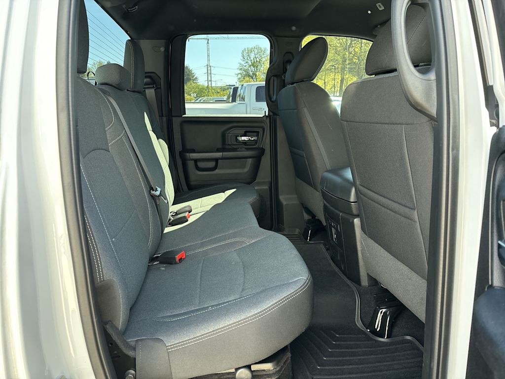 2022 RAM 1500 Warlock 9