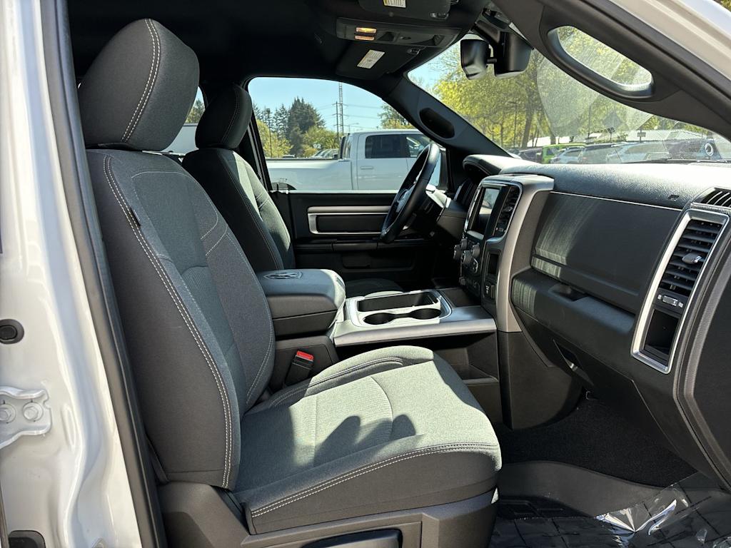 2022 RAM 1500 Warlock 7