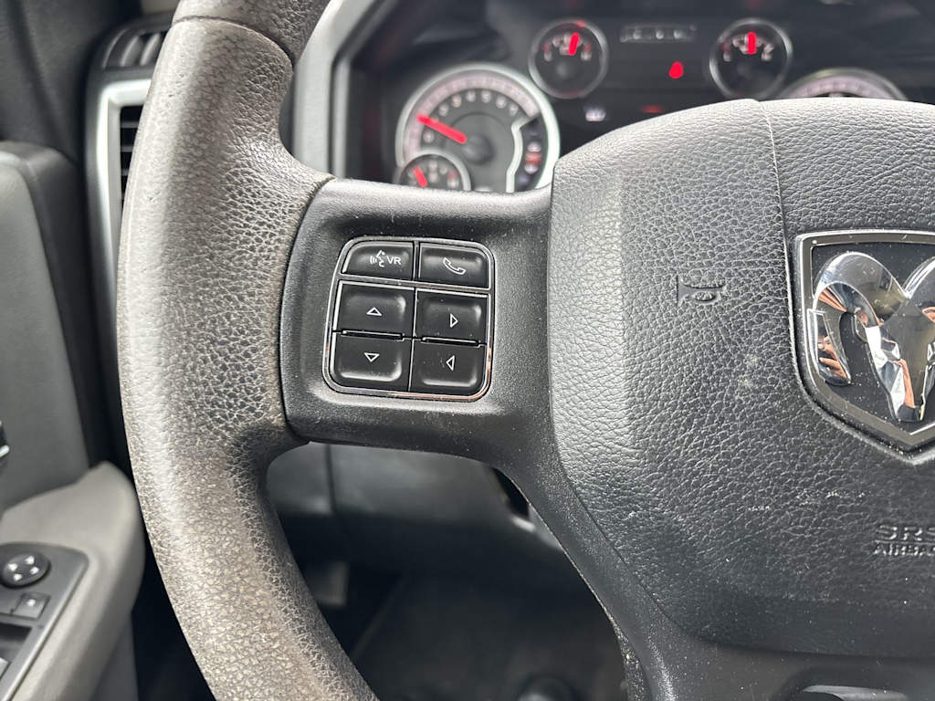 Thumbnail: 2020 RAM 1500 - 10
