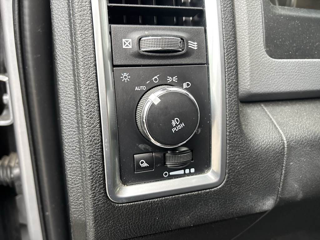 Thumbnail: 2020 RAM 1500 - 8