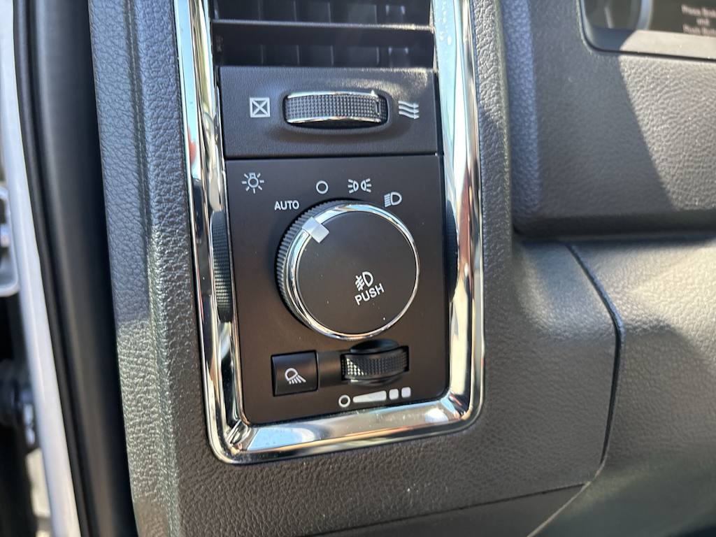 Thumbnail: 2016 RAM 1500 - 10