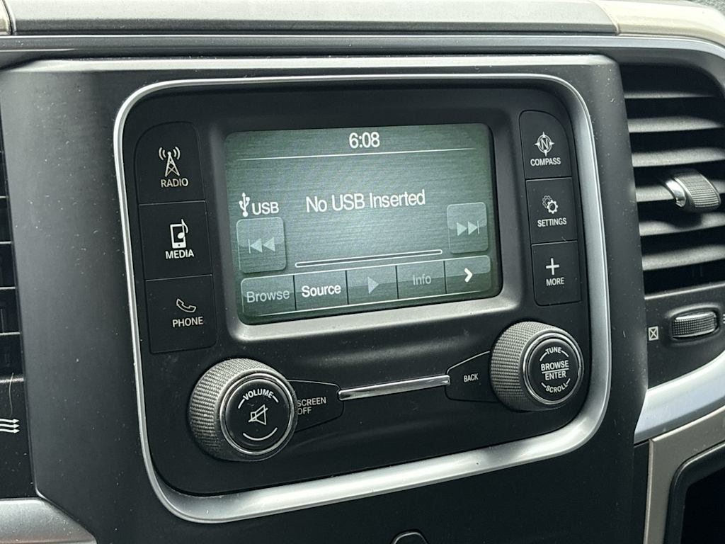2015 RAM 1500 SLT 17