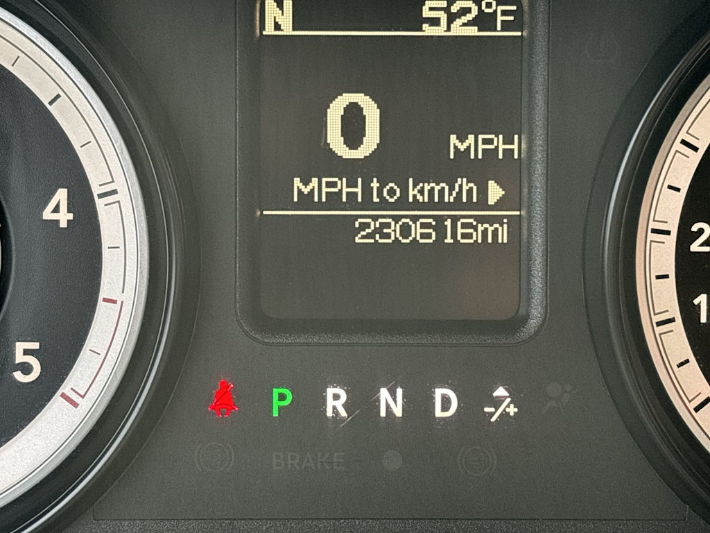 2015 RAM 1500 SLT 15