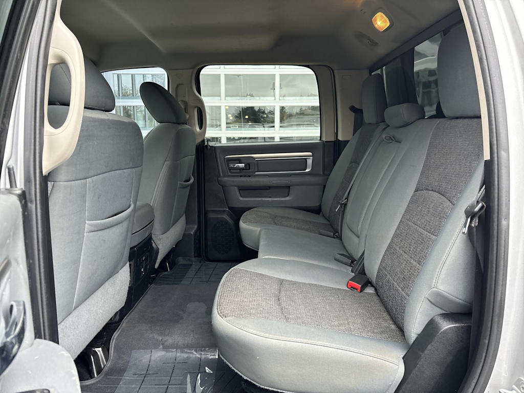 2015 RAM 1500 SLT 12