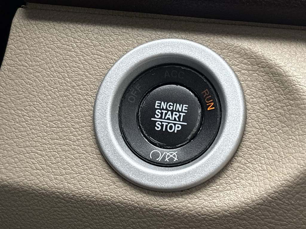 Thumbnail: 2018 RAM 1500 - 18