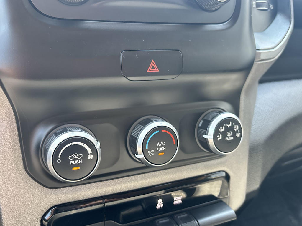 Thumbnail: 2019 RAM 1500 - 25