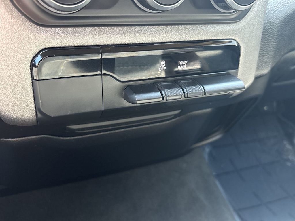 Thumbnail: 2019 RAM 1500 - 26