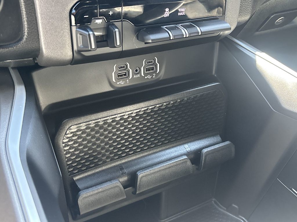 Thumbnail: 2022 RAM 1500 - 23