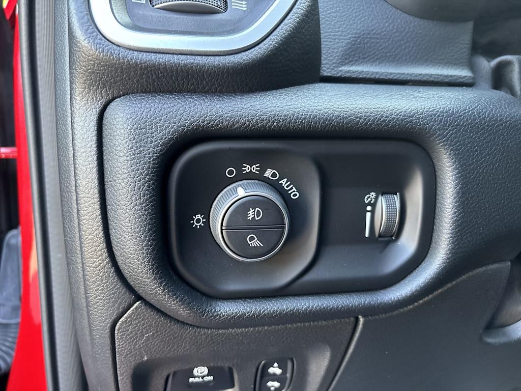 Thumbnail: 2022 RAM 1500 - 12