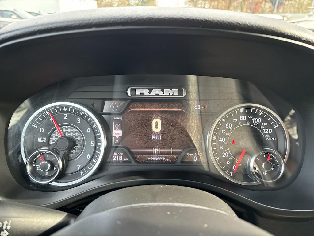 Thumbnail: 2025 RAM 1500 - 9