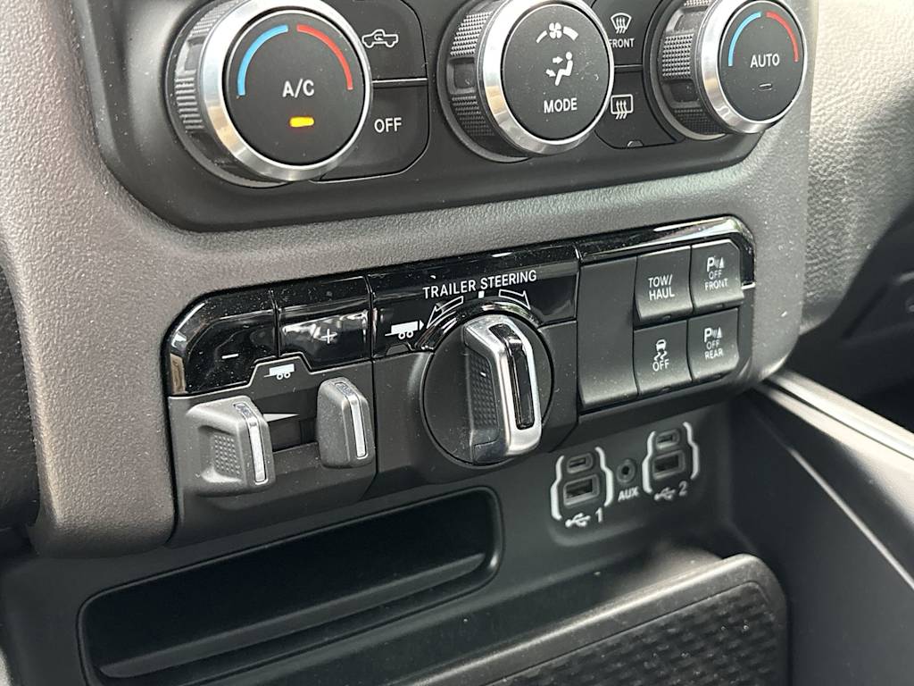 Thumbnail: 2021 RAM 1500 - 23