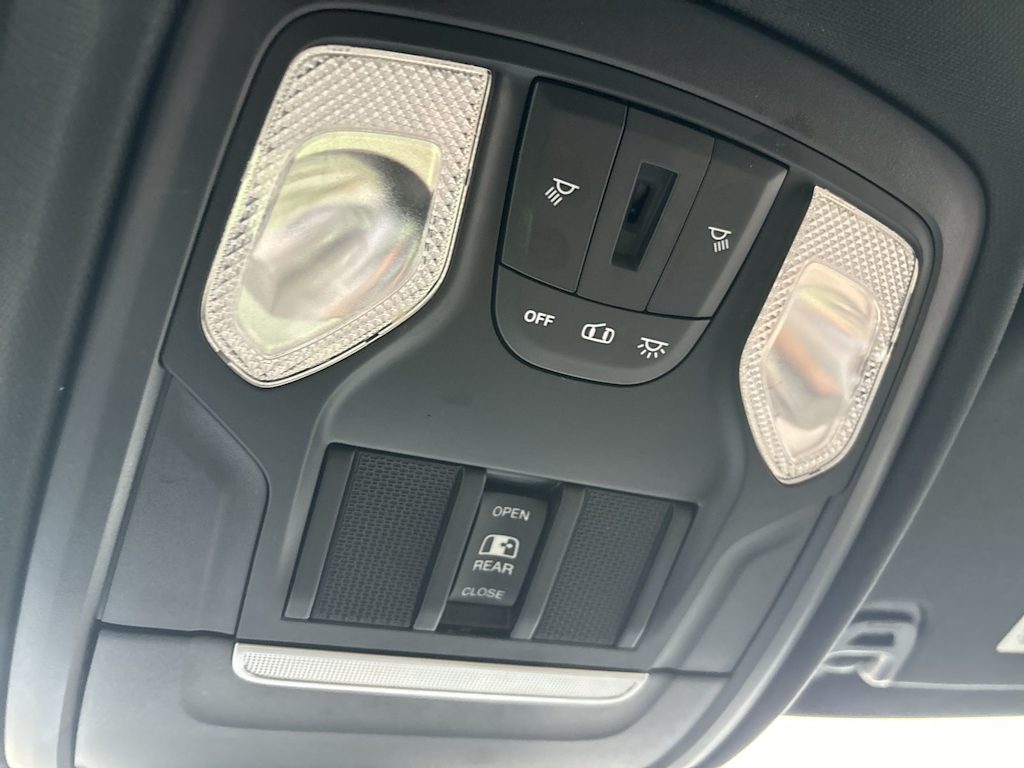 Thumbnail: 2021 RAM 1500 - 18