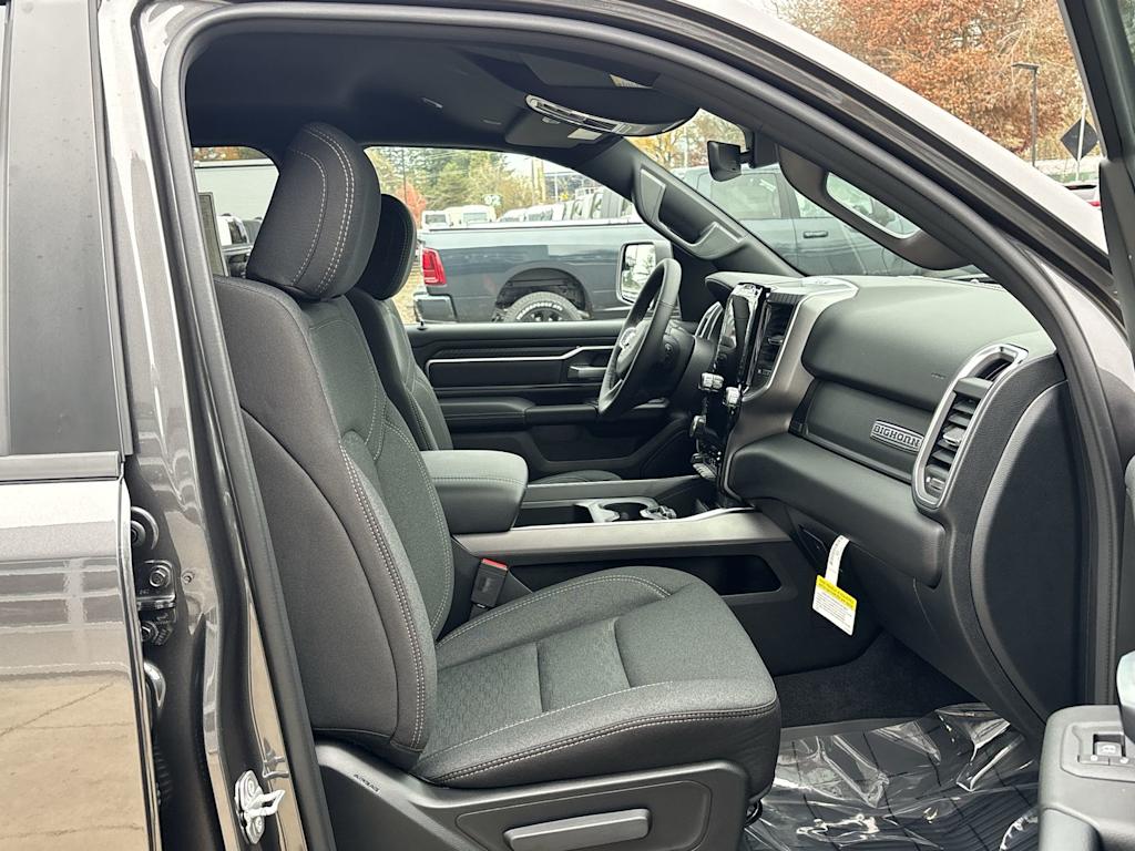 Thumbnail: 2026 RAM 1500 - 6