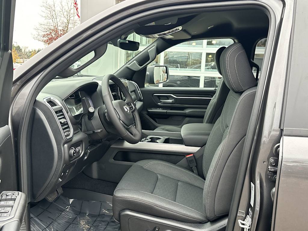 Thumbnail: 2026 RAM 1500 - 7