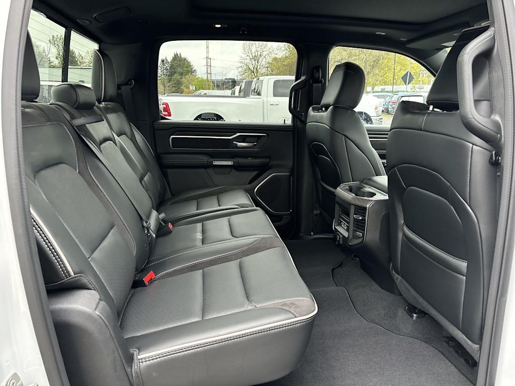 2025 RAM 1500 Laramie 7