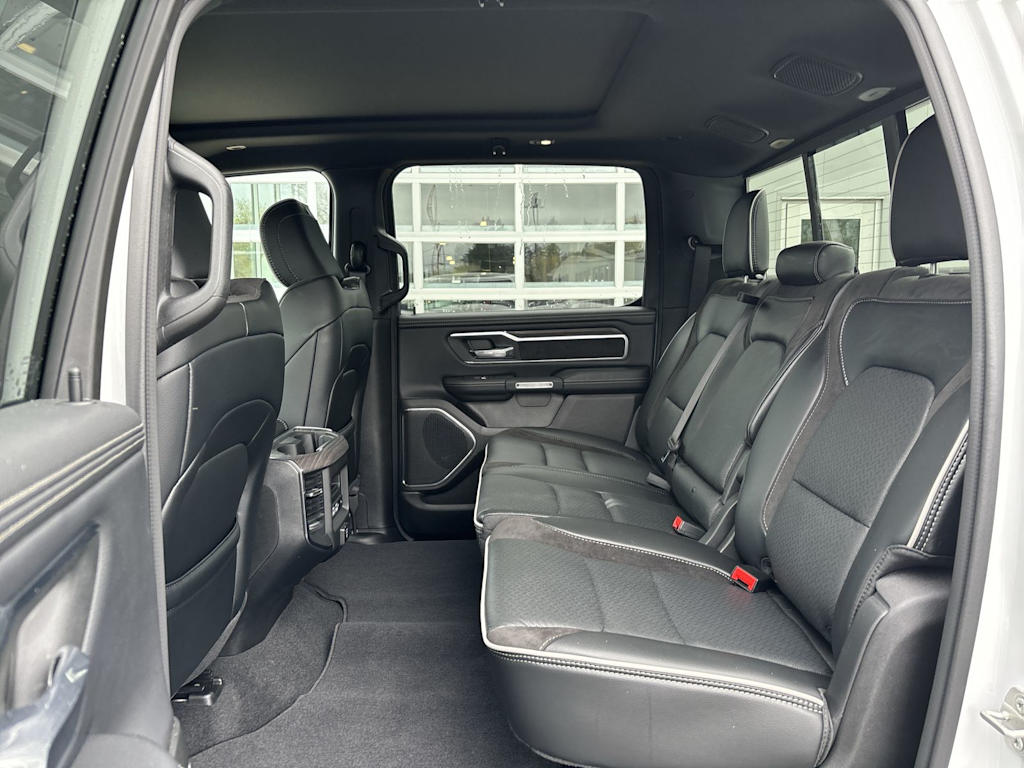 2025 RAM 1500 Laramie 10