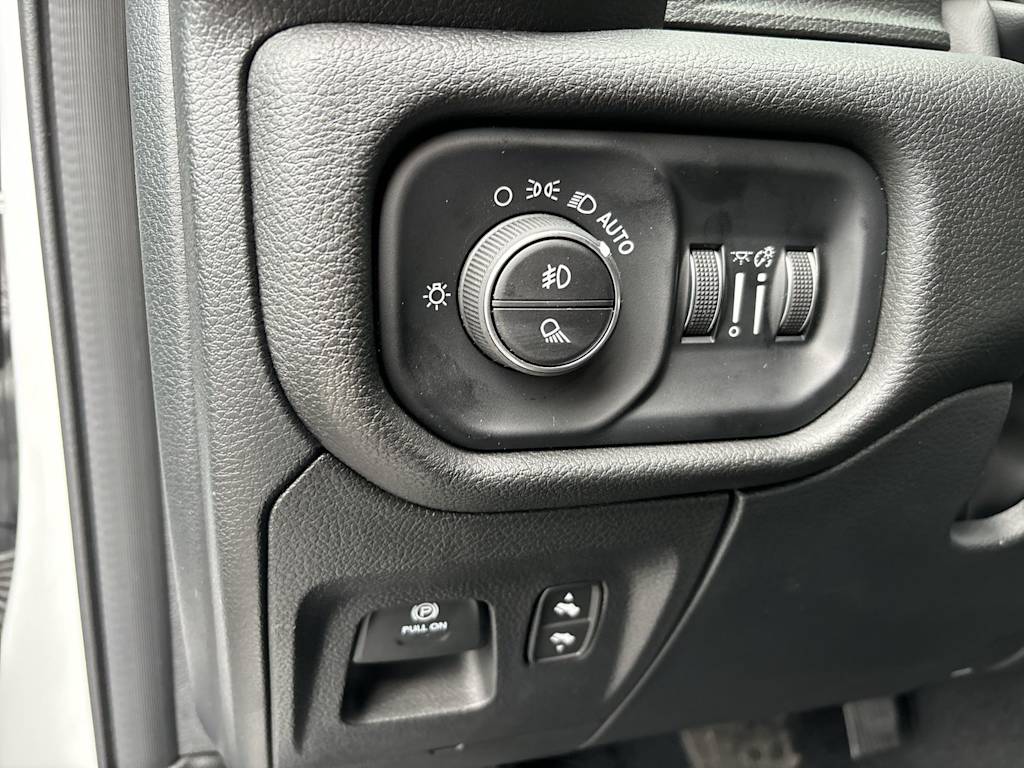 2025 RAM 1500 Laramie 12