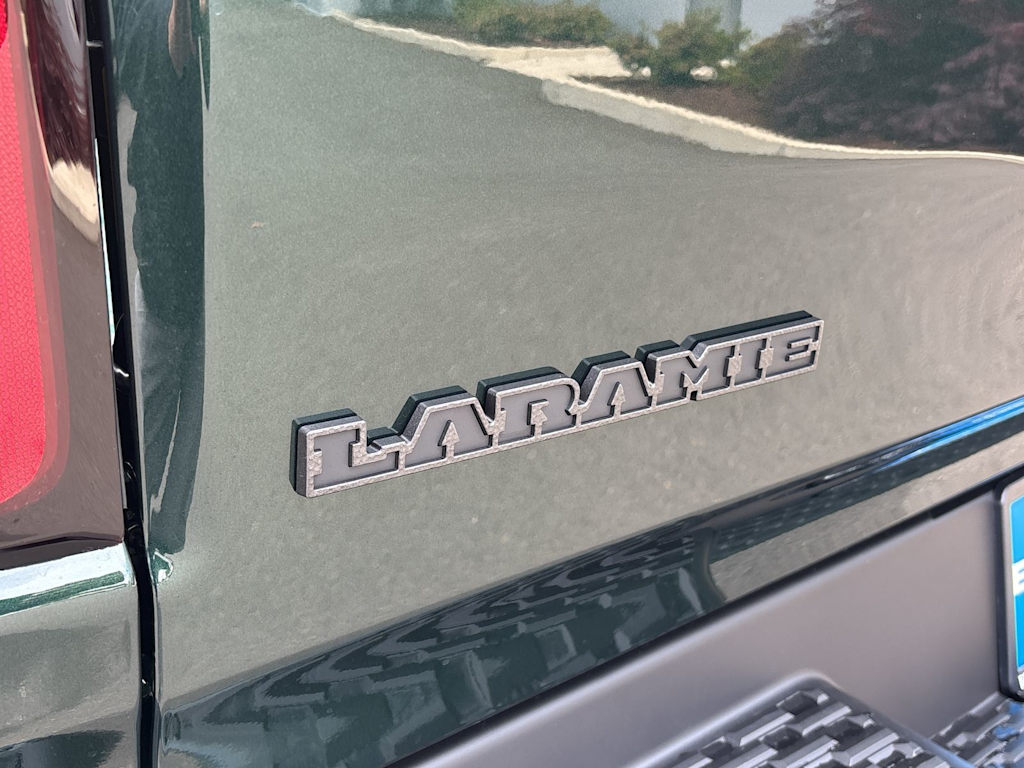 Thumbnail: 2026 RAM 1500 - 5