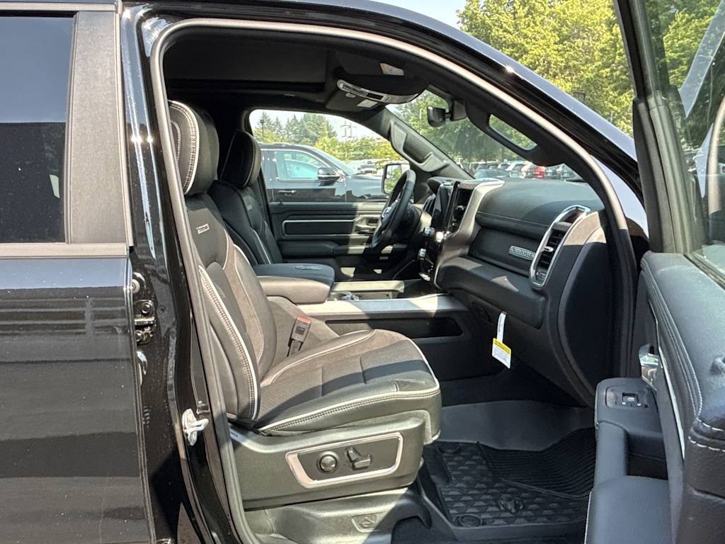 Thumbnail: 2026 RAM 1500 - 6