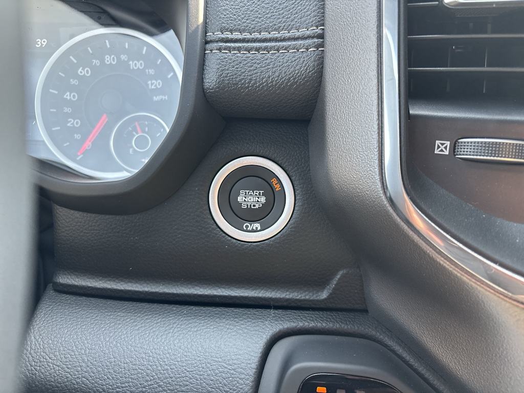 Thumbnail: 2026 RAM 1500 - 18