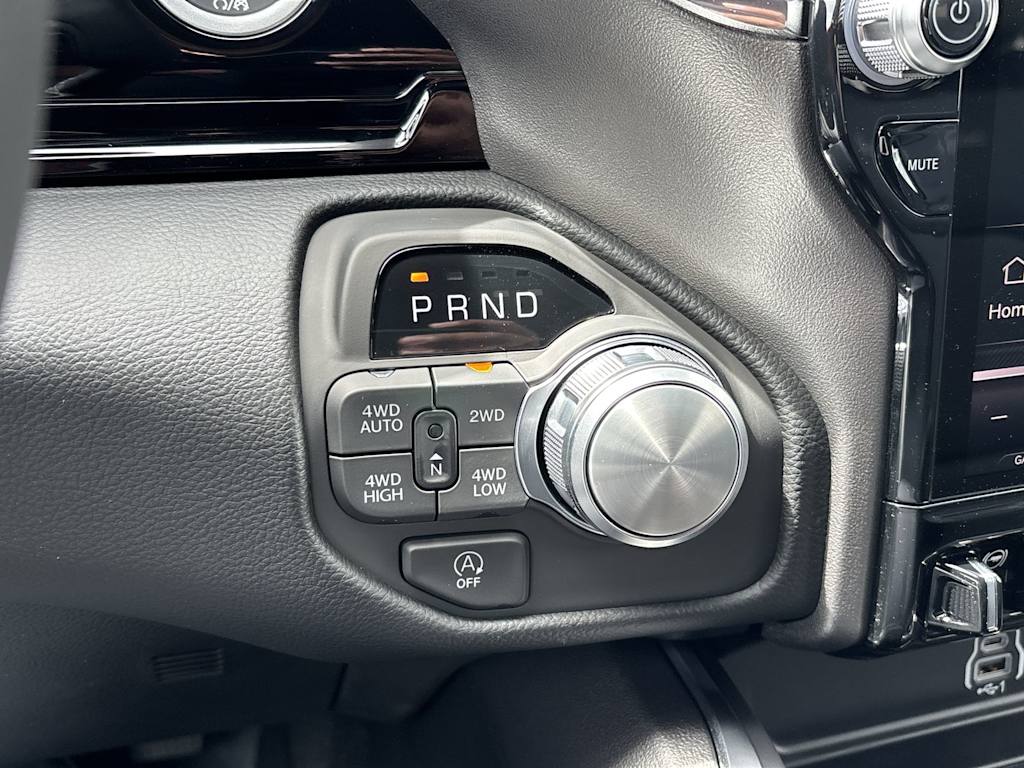 Thumbnail: 2026 RAM 1500 - 26