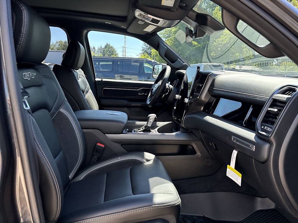 Thumbnail: 2026 RAM 1500 - 5