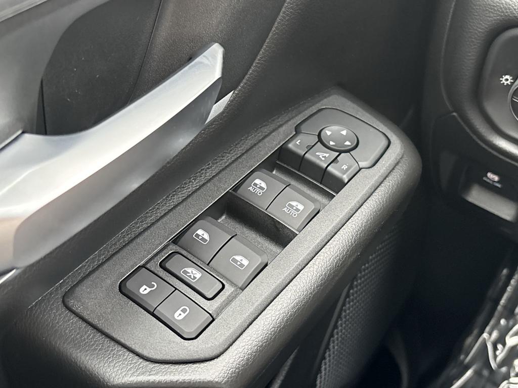 Thumbnail: 2026 RAM 1500 - 30