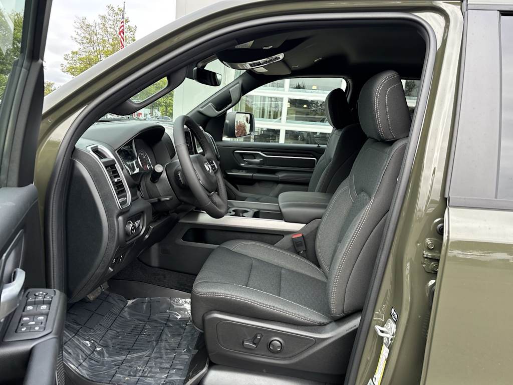 Thumbnail: 2026 RAM 1500 - 7
