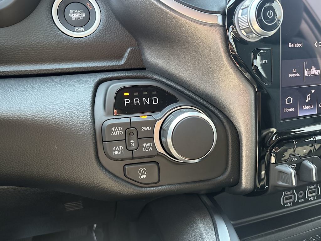 Thumbnail: 2026 RAM 1500 - 19