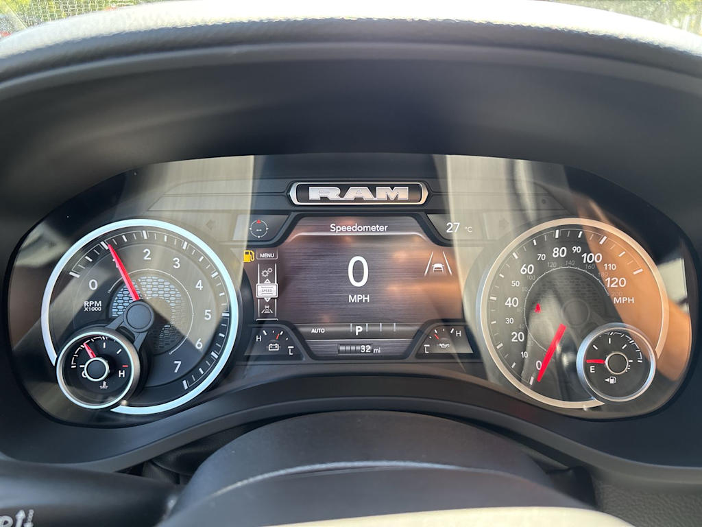 Thumbnail: 2026 RAM 1500 - 9