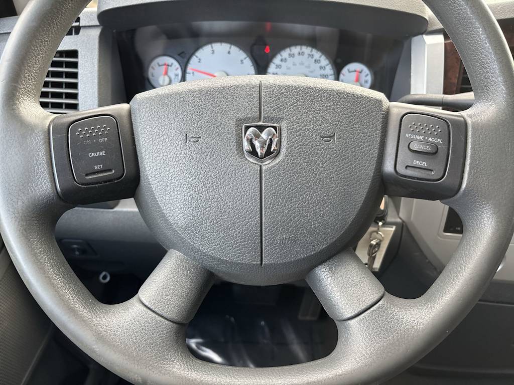 Thumbnail: 2008 Dodge Ram 1500 - 17
