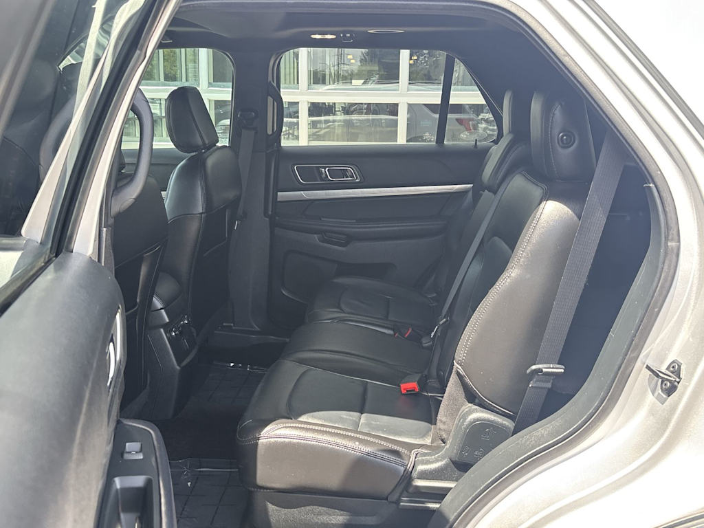 Thumbnail: 2018 Ford Explorer - 9