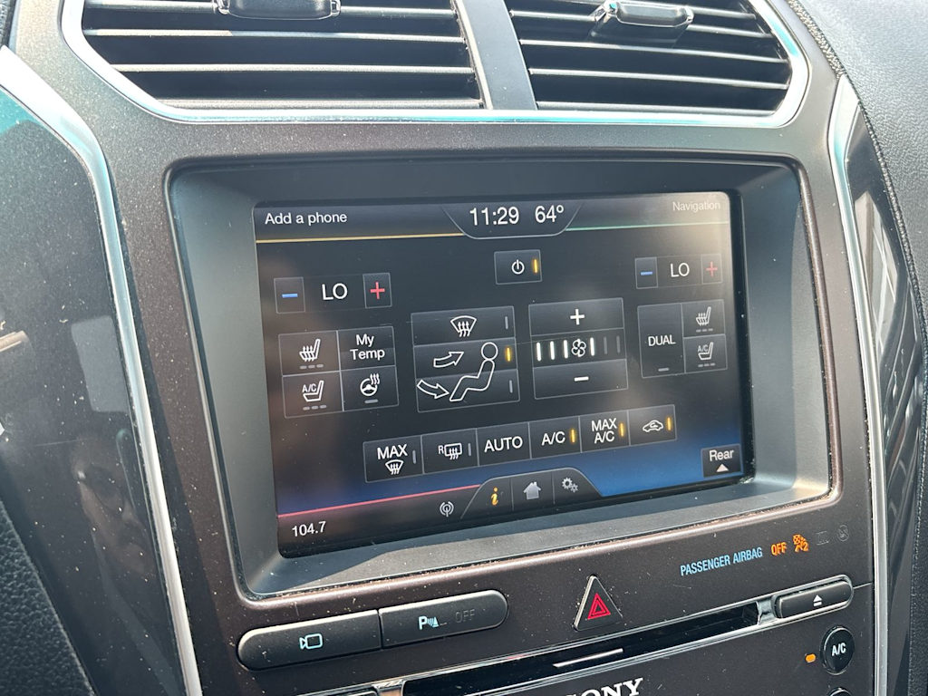 Thumbnail: 2016 Ford Explorer - 21