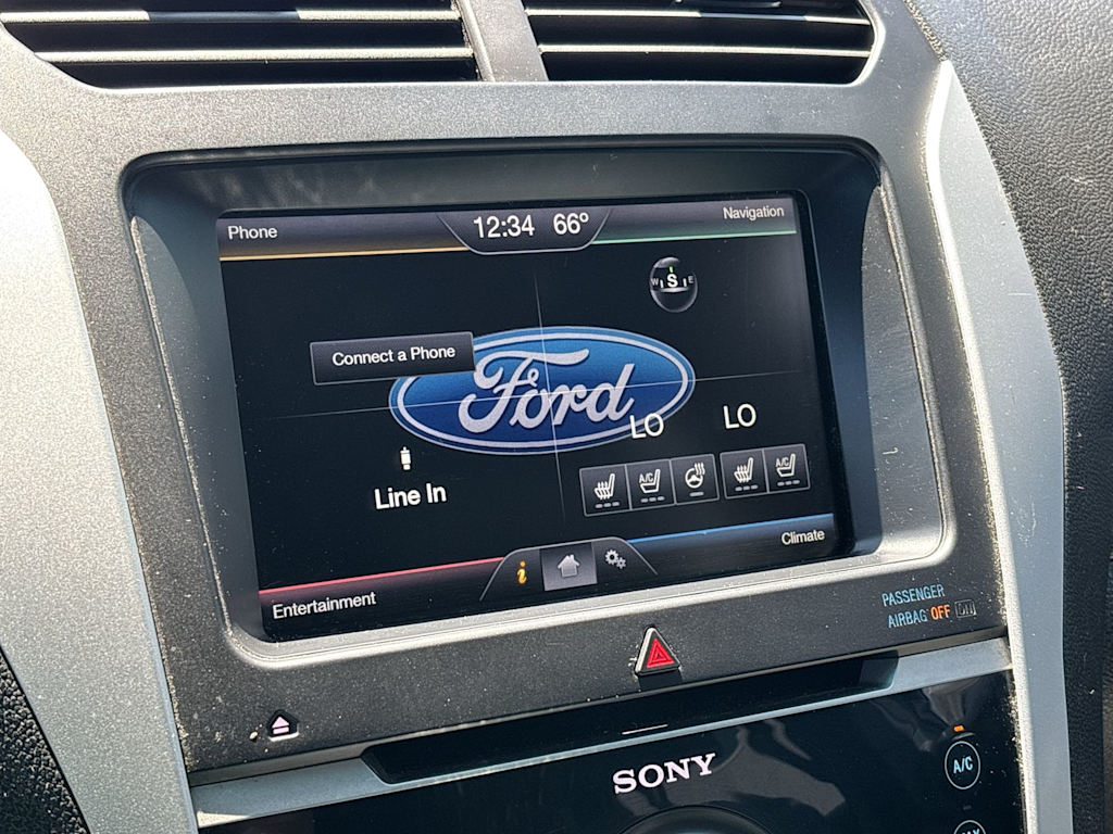 Thumbnail: 2015 Ford Explorer - 5