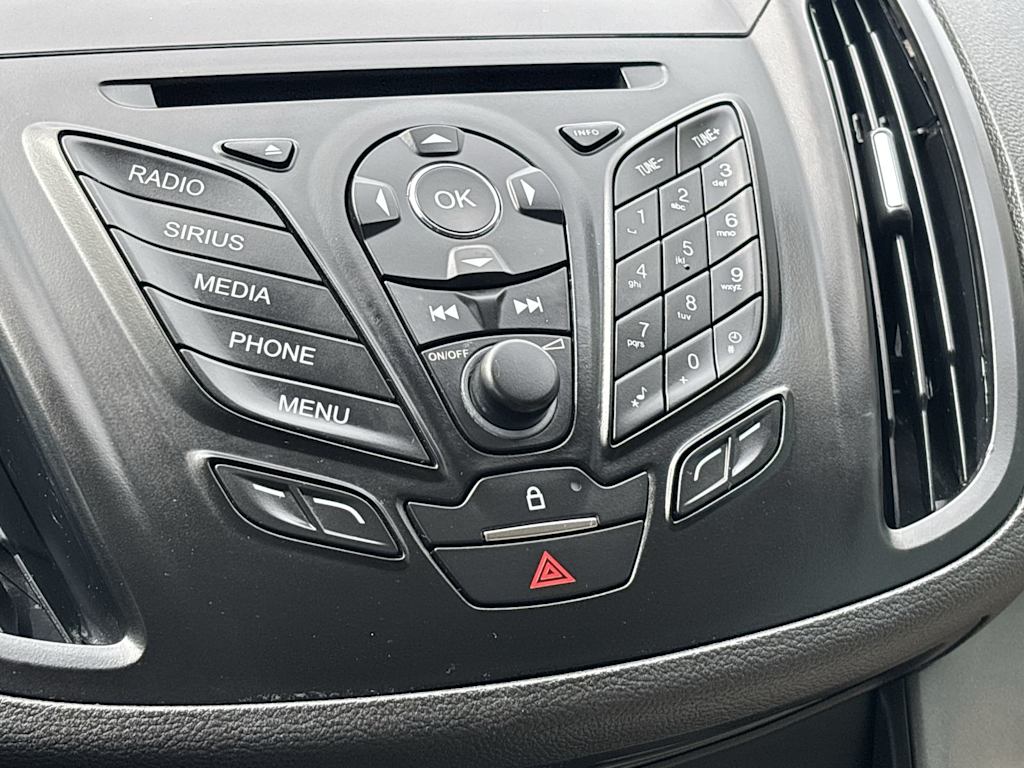 Thumbnail: 2014 Ford Escape - 22