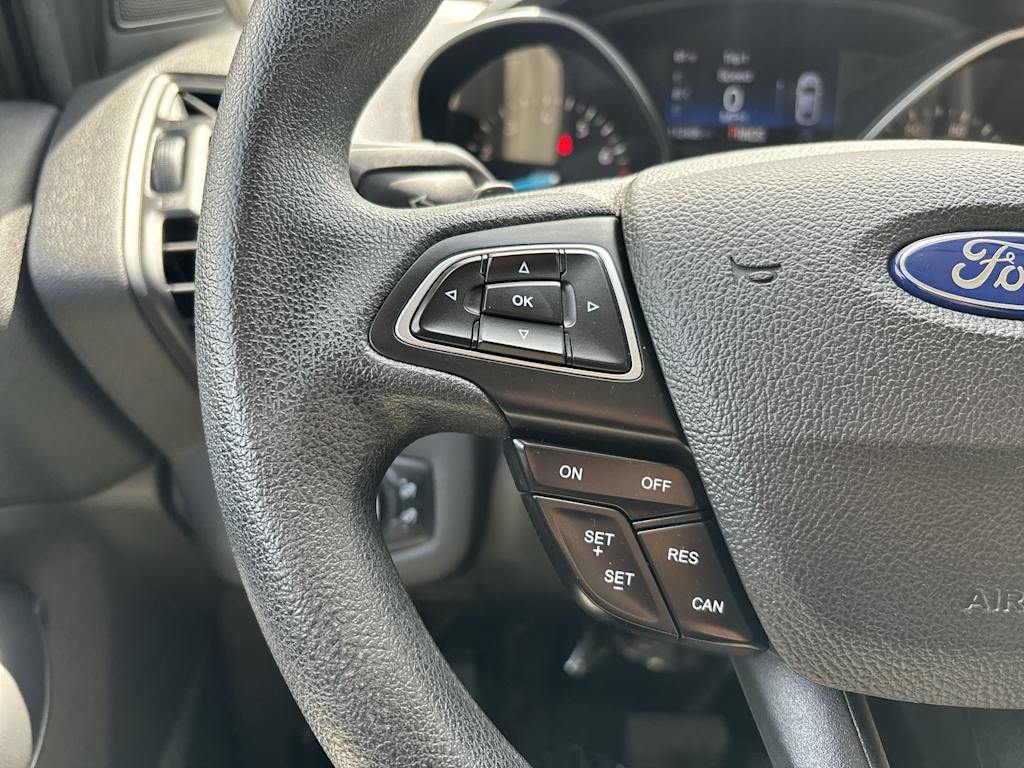 2017 Ford Escape SE 17