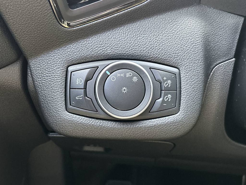 Thumbnail: 2018 Ford Escape - 13