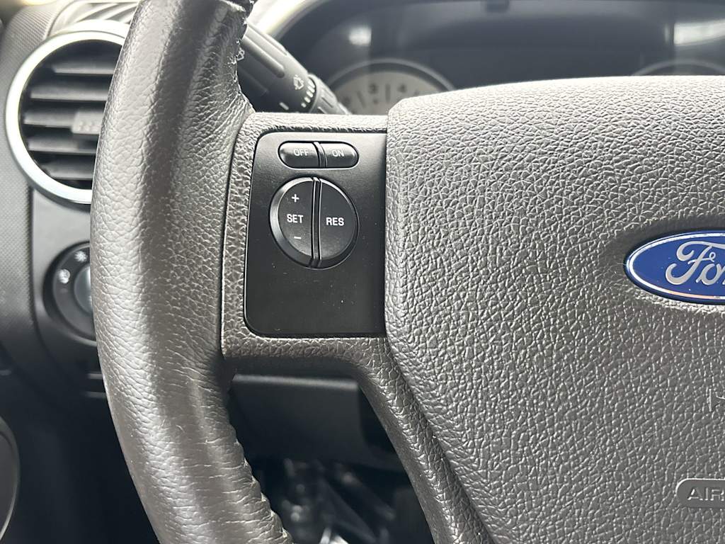 Thumbnail: 2010 Ford Explorer - 17