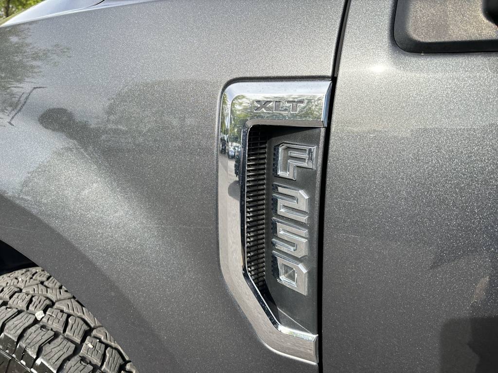 Thumbnail: 2018 Ford F-250 - 4