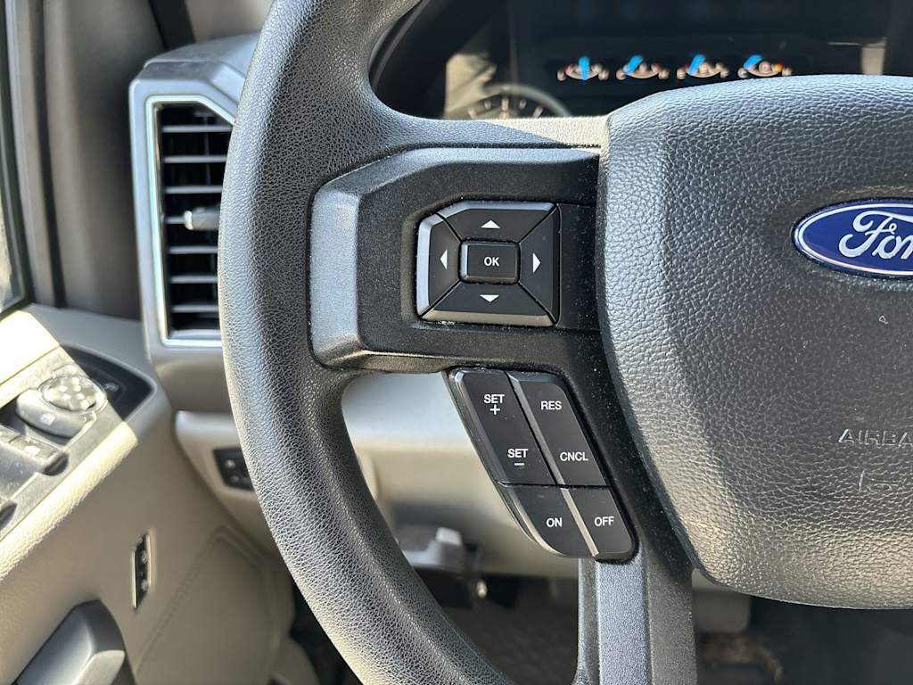 Thumbnail: 2017 Ford F-150 - 14