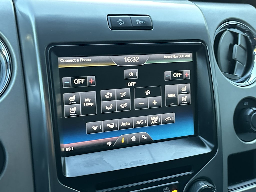 Thumbnail: 2013 Ford F-150 - 21