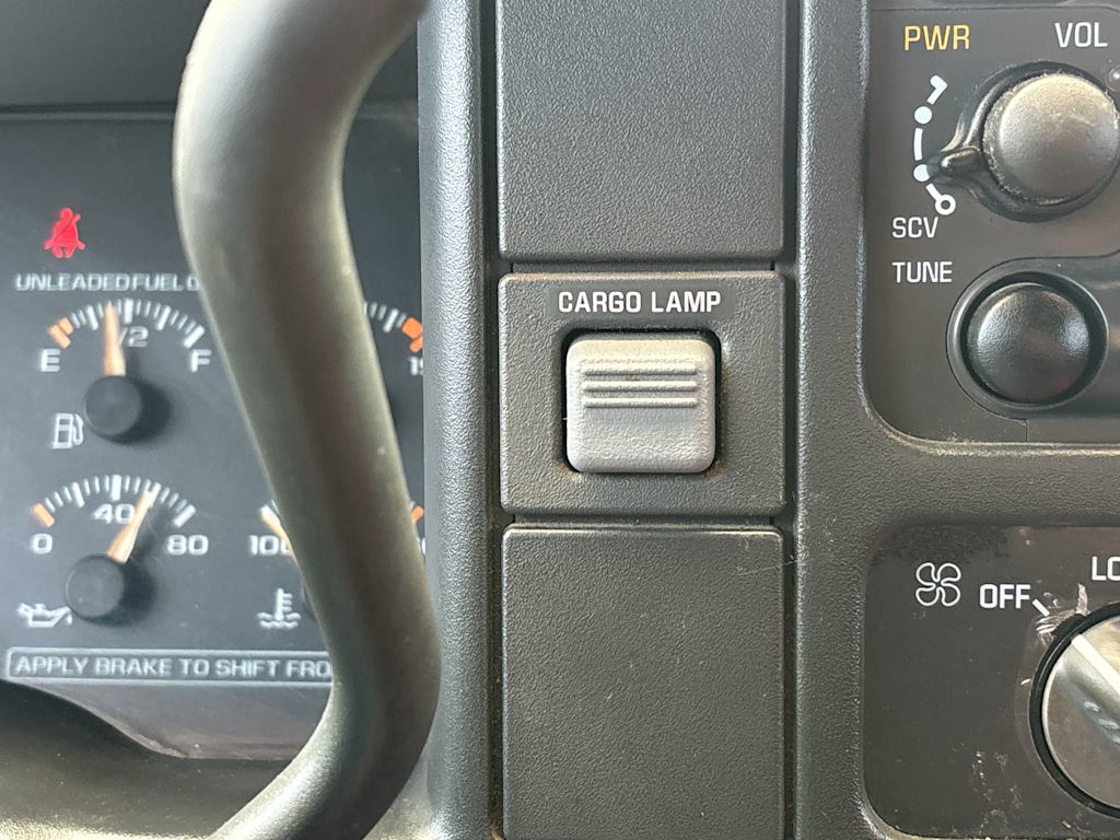 Thumbnail: 1999 Chevrolet C/K 2500 - 18