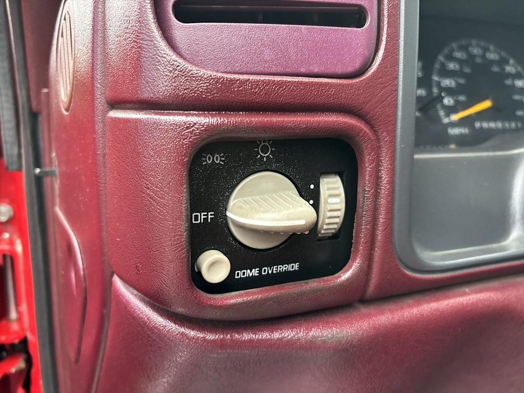 Thumbnail: 1999 Chevrolet C/K 2500 - 14