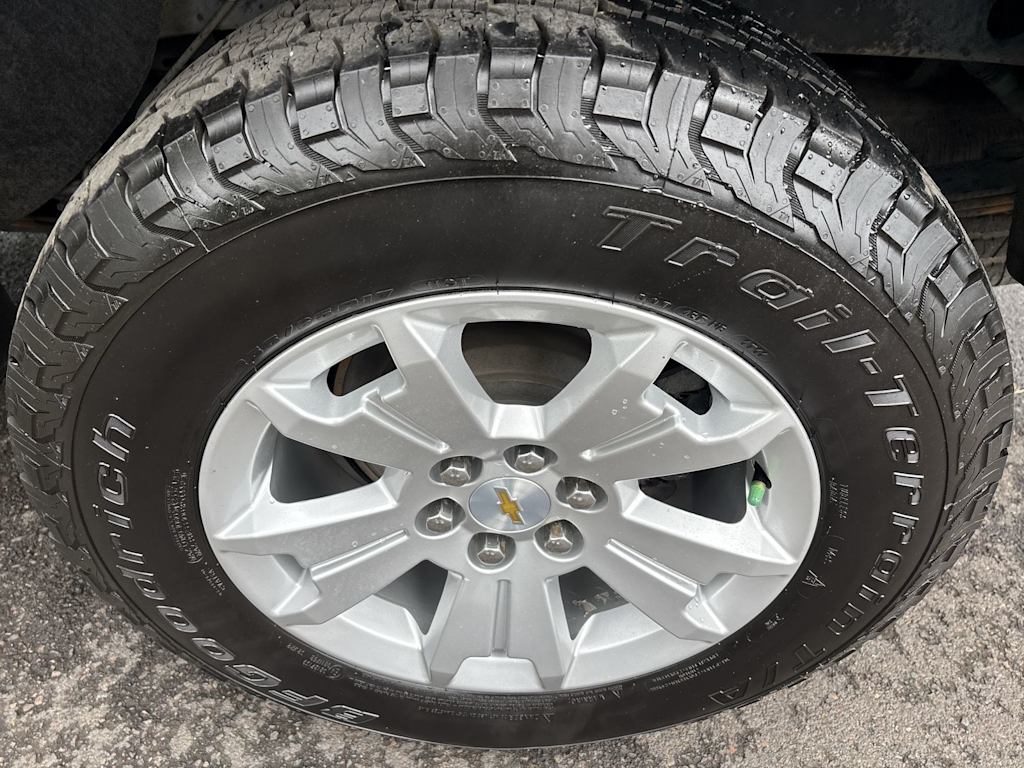 Thumbnail: 2019 Chevrolet Colorado - 4