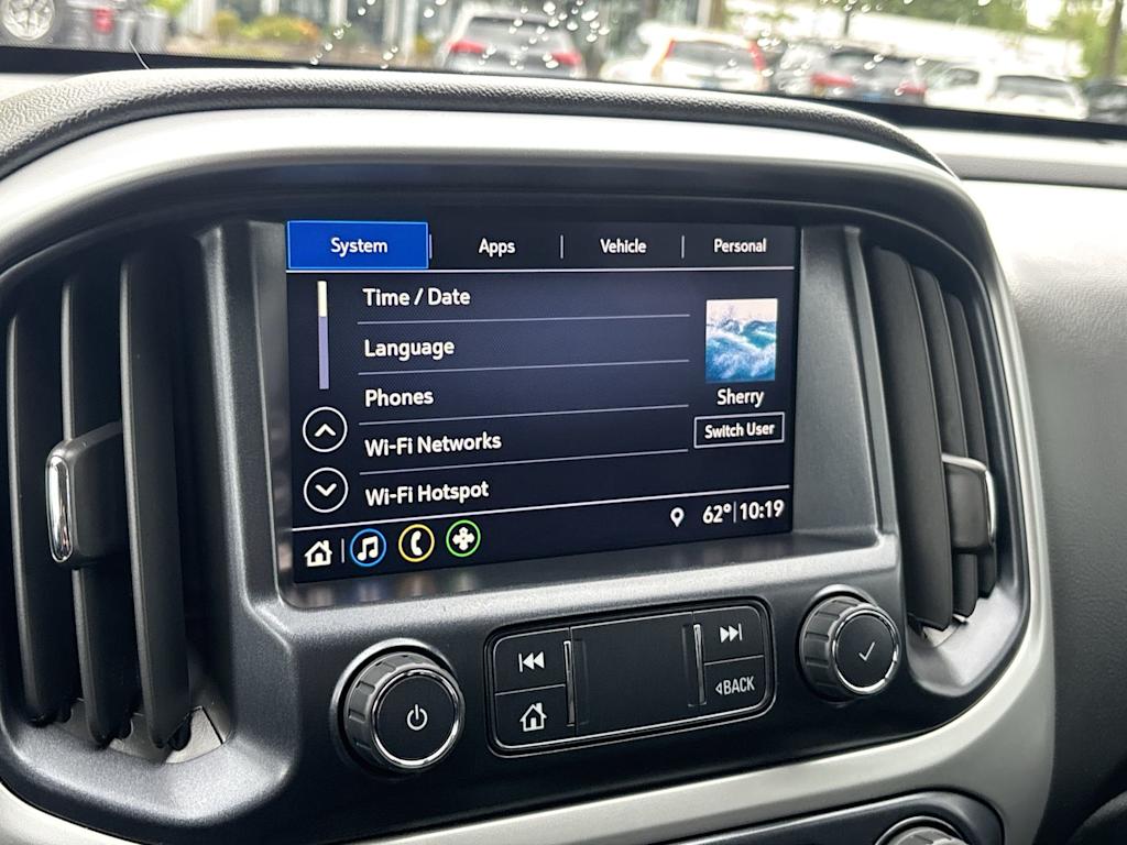 Thumbnail: 2019 Chevrolet Colorado - 21